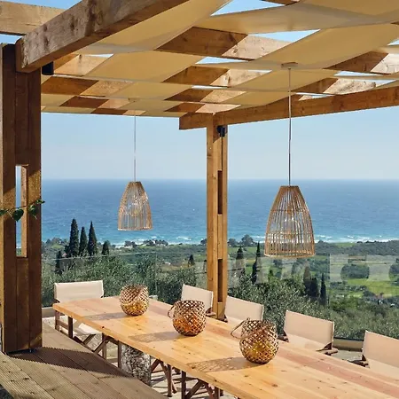 Artemis - Spectacular Views & Ideal For Large Groups, By Zantewize