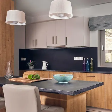 Artemis - Spectacular Views & Ideal For Large Groups, By Zantewize *