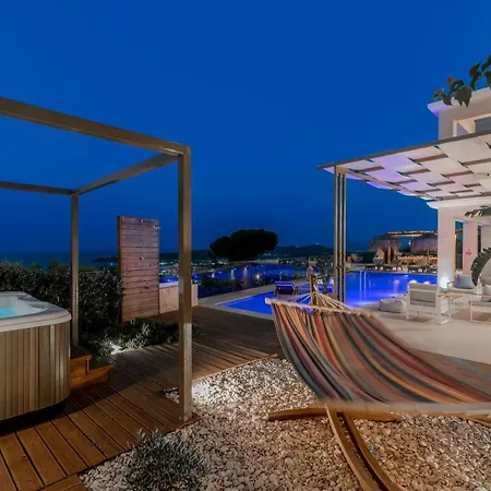 Artemis - Spectacular Views & Ideal For Large Groups, By Zantewize Villa Khartata