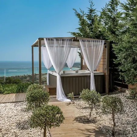 Artemis - Spectacular Views & Ideal For Large Groups, By Zantewize 빌라