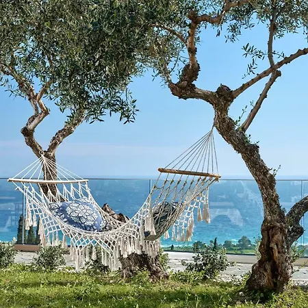 Artemis - Spectacular Views & Ideal For Large Groups, By Zantewize *