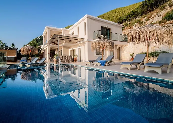 Artemis - Spectacular Views & Ideal For Large Groups, By Zantewize