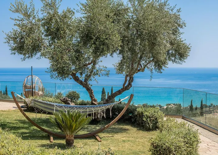Artemis - Spectacular Views & Ideal For Large Groups, By Zantewize וילה