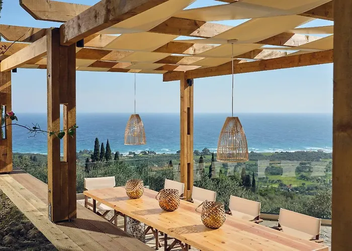 Artemis - Spectacular Views & Ideal For Large Groups, By Zantewize